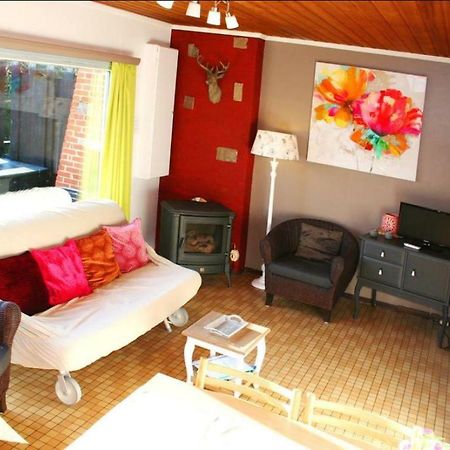 Waulsort Chalet Des Coucous 빌라 외부 사진